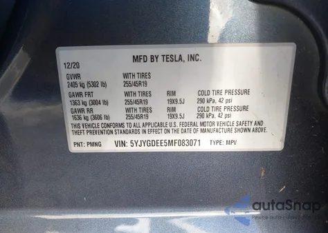 2021 Tesla Model Y Long Range Dual Motor All-Wheel Drive z USA, uszkodzony, nr VIN 5YJYGDEE5MF083071